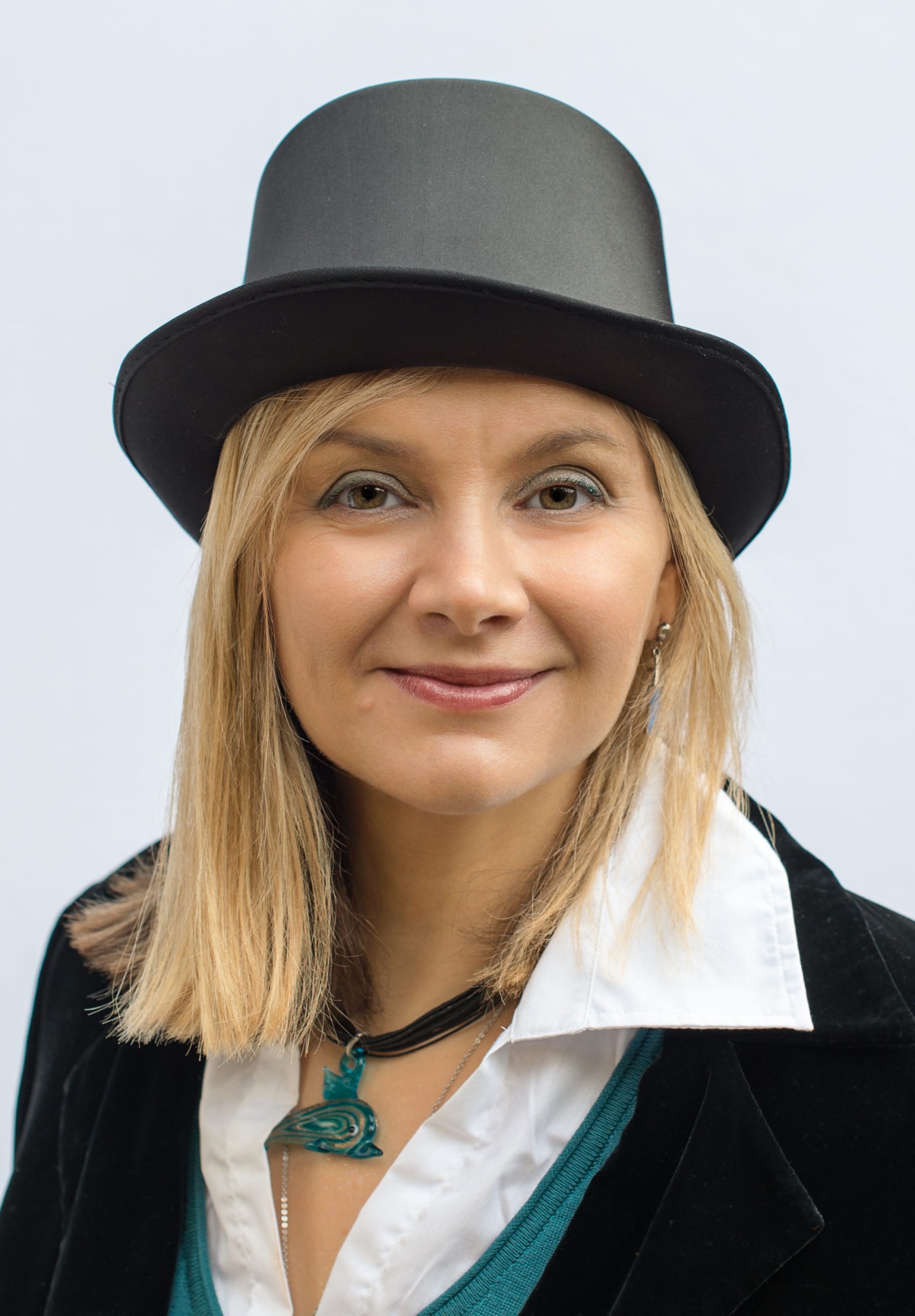 JoolzJoseph-TheVirtualMarketeer-tophat Joolz Joseph